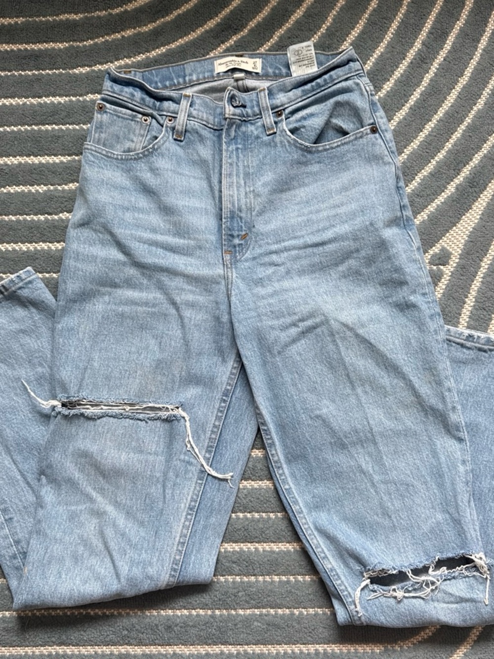 Abercrombie & Fitch Light Blue High-Rise Women’s Jeans